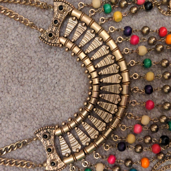 Costume necklace - Picture 3 of 3